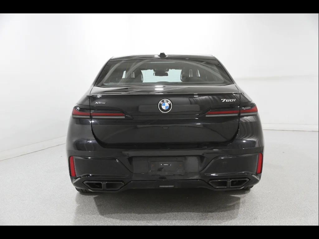 Certified Used 2024 BLACK BMW 760i xDrive image 20