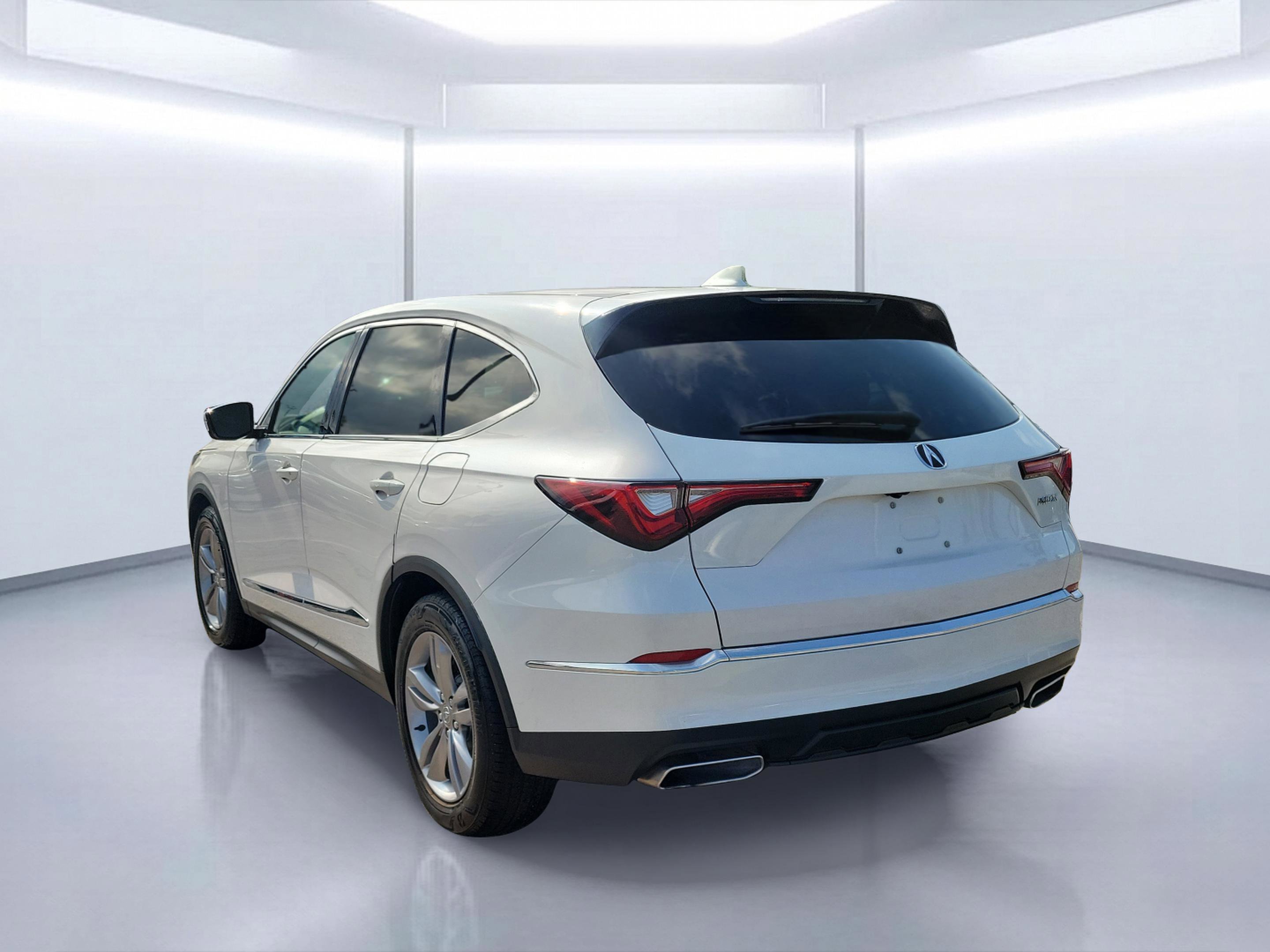 Used 2024 Platinum White Pearl Acura 3.5L image 3