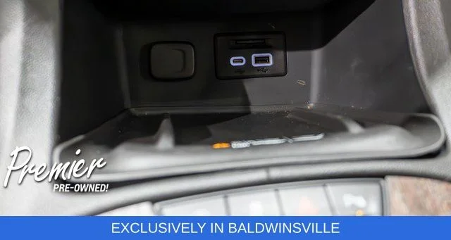 Used 2023 Gray GMC Denali image 36