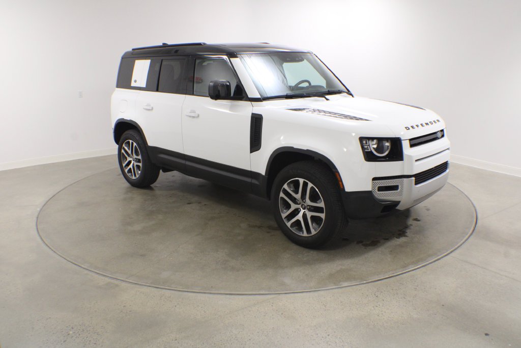 Certified Used 2023 Fuji White Land Rover S image 8
