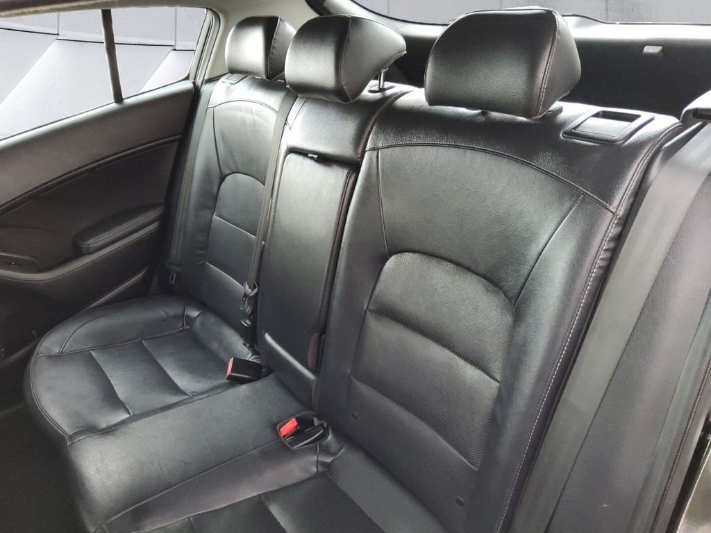 Used 2017 Black Kia EX image 18
