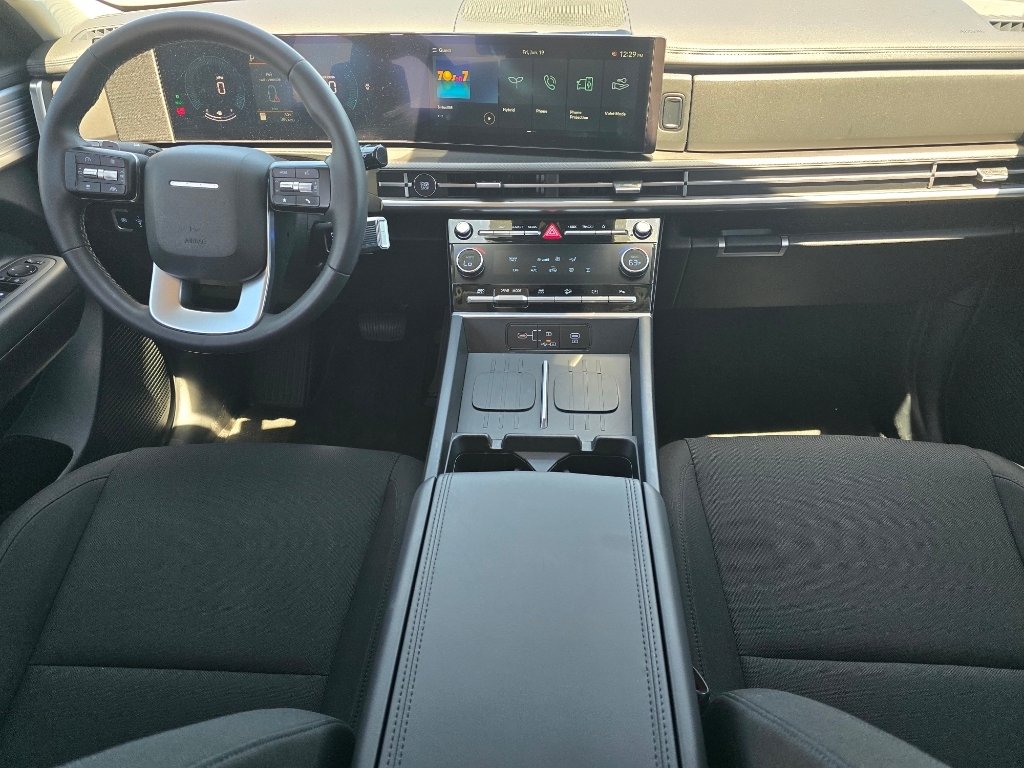 New 2026 Hampton Gray Hyundai SE image 25