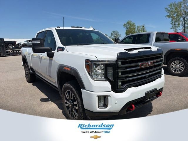 2022 GMC Sierra 4WD Crew Cab Standard Box AT4's photo