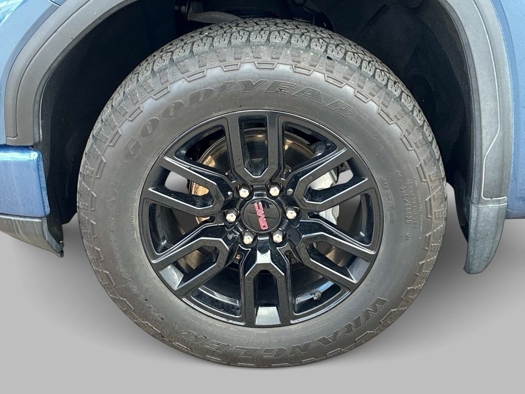 Used 2024  GMC Elevation image 15
