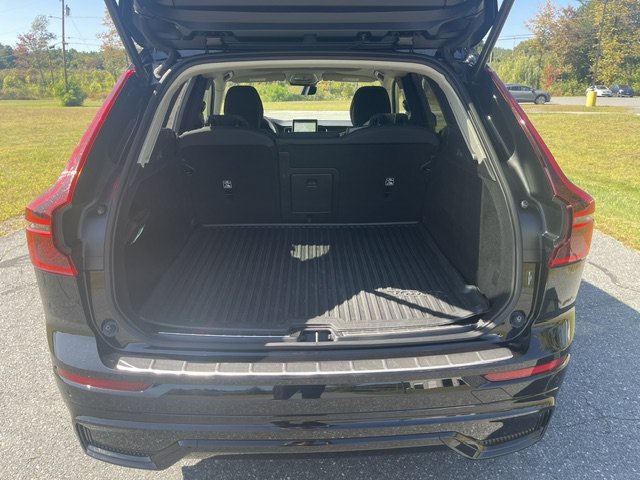 Used 2026 Black Volvo Plus image 9