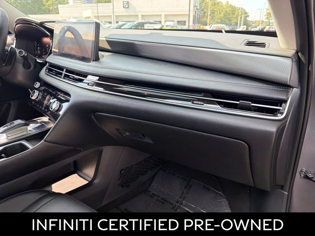 Certified Used 2023 Graphite Shadow INFINITI LUXE image 39