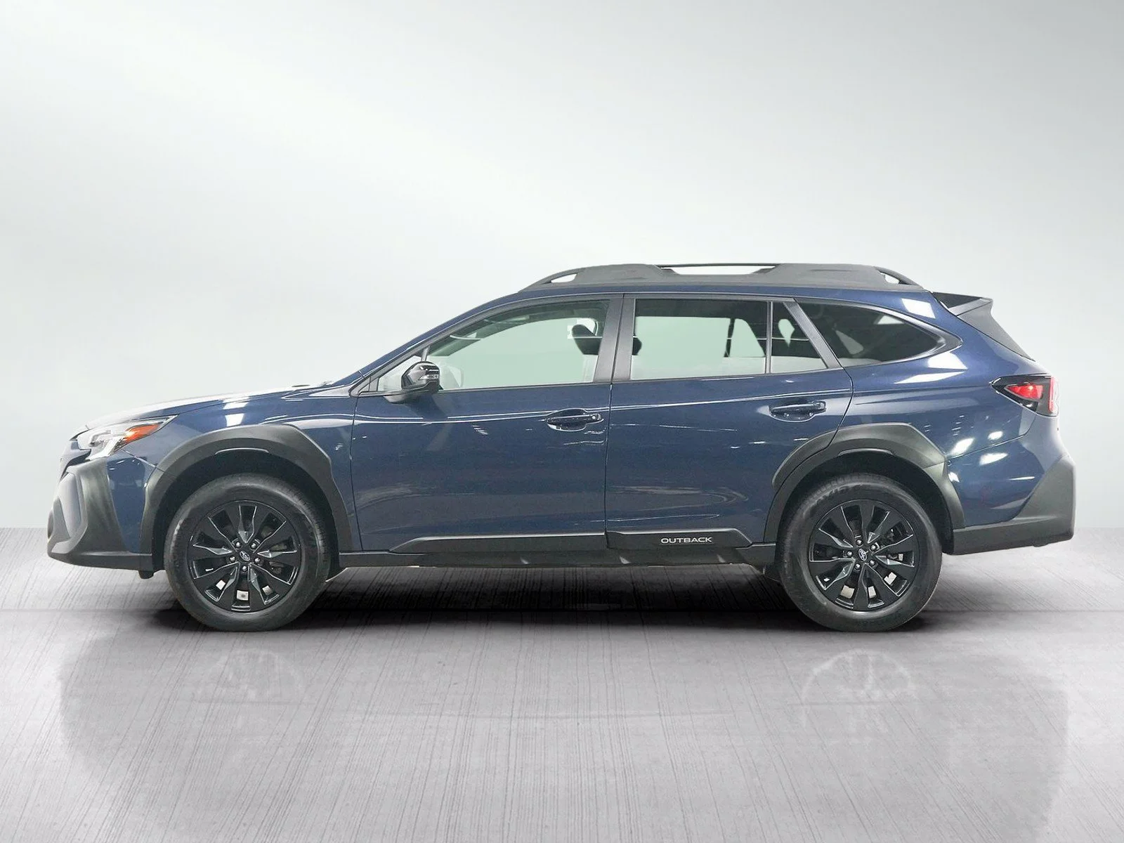 Used 2024 Subaru Outback Onyx Edition with VIN 4S4BTALC5R3186279 for sale in Burnsville, Minnesota