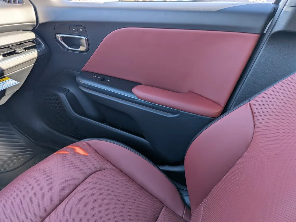 New 2027 Snow White Pearl Kia GT-Line image 39