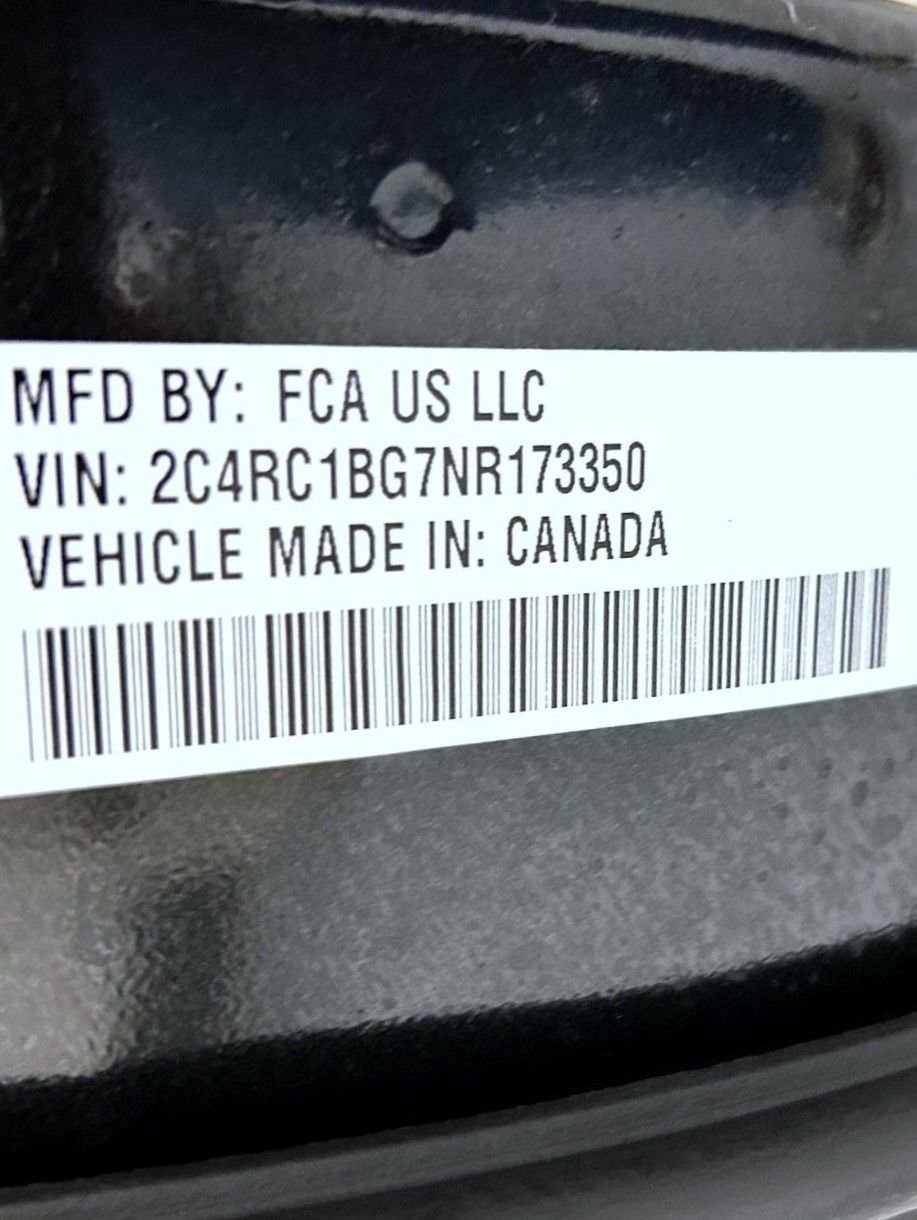 Used 2022 Black Chrysler Touring L image 23
