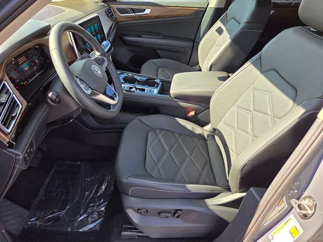 2026 Volkswagen Atlas SE w/Tech - Photo 6