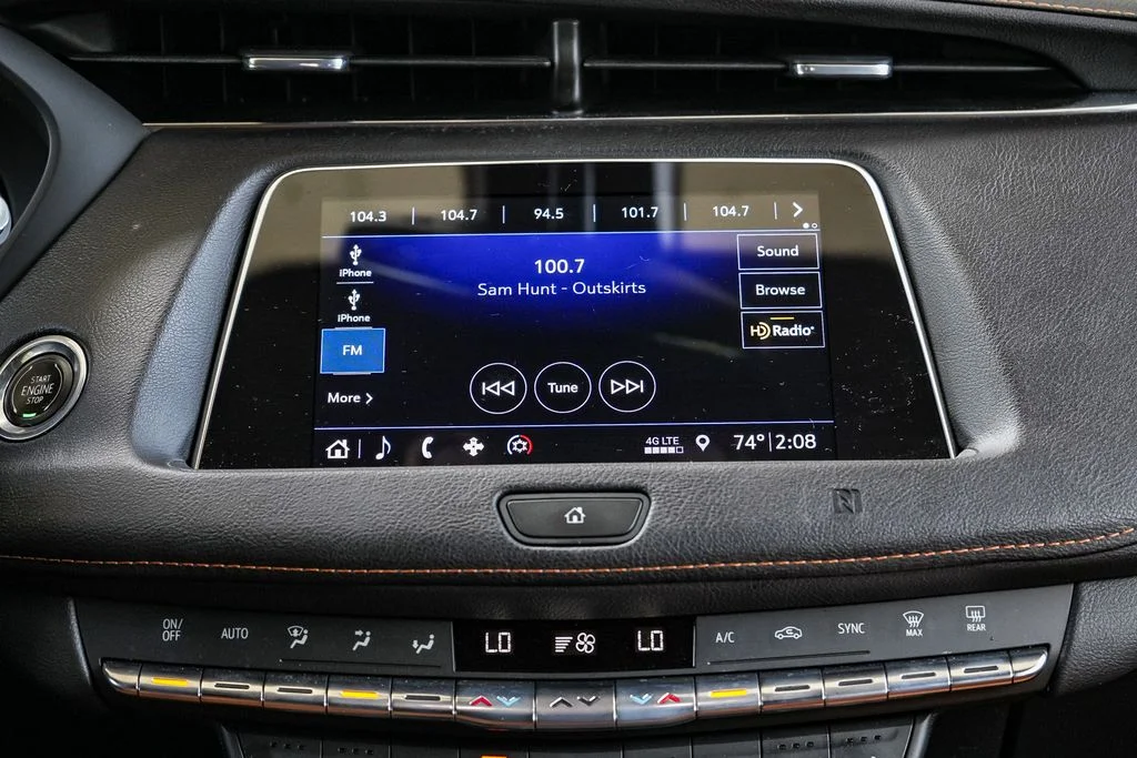 Used 2019 White Cadillac Sport image 14