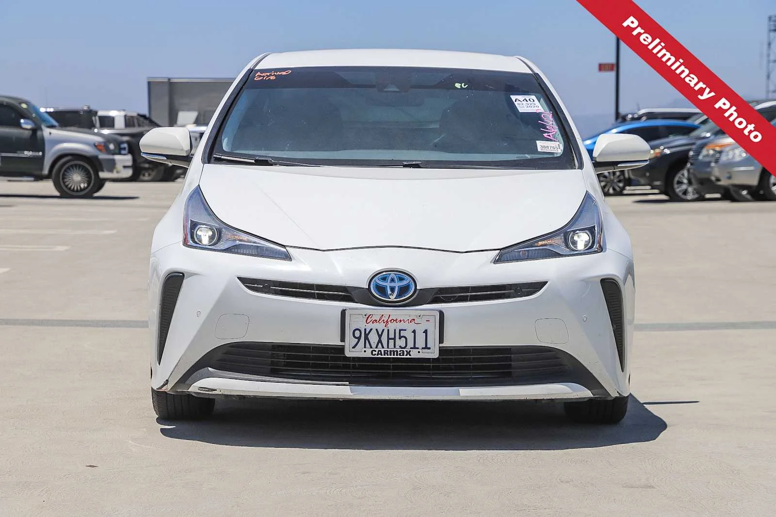 Used 2020 Super White Toyota LE image 2