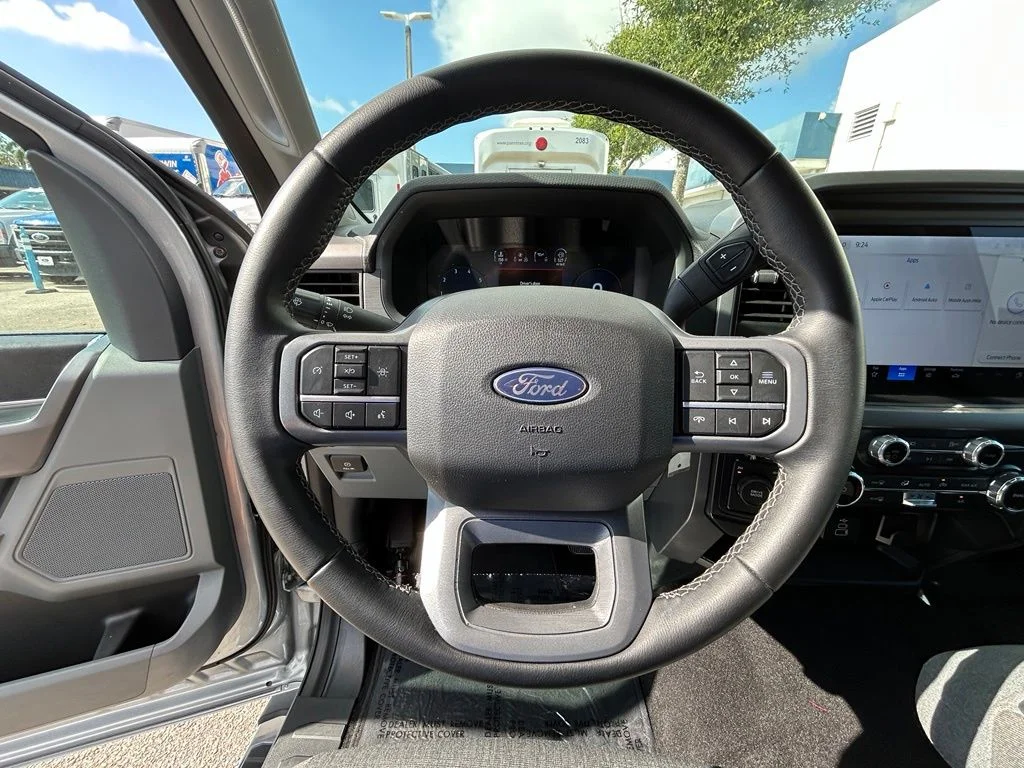 Certified Used 2025 Silver Metallic Ford XLT image 15