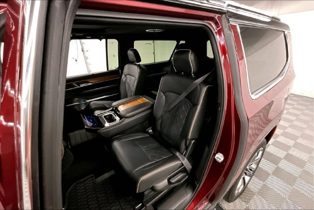 Used 2025 Velvet Red Pearlcoat Jeep Series III image 24