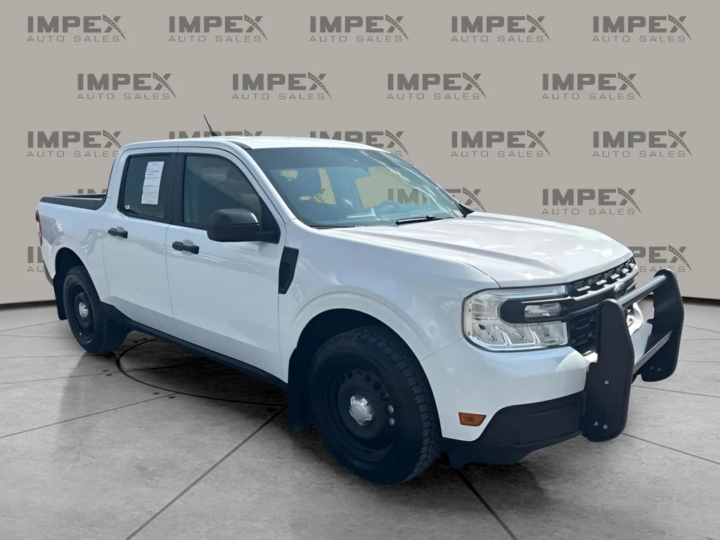 Used 2024 White Ford XL image 4