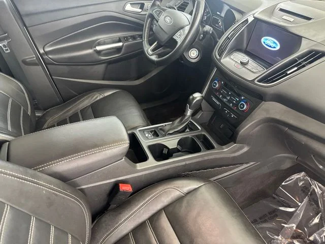 Used 2017 White Ford SE image 21
