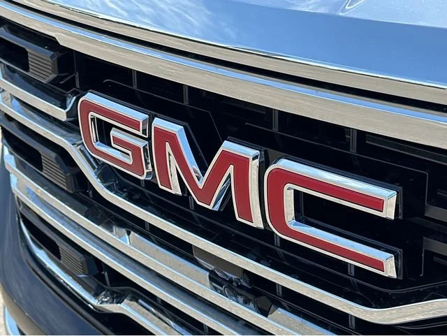 2026 GMC Sierra 1500 SLT - Photo 36