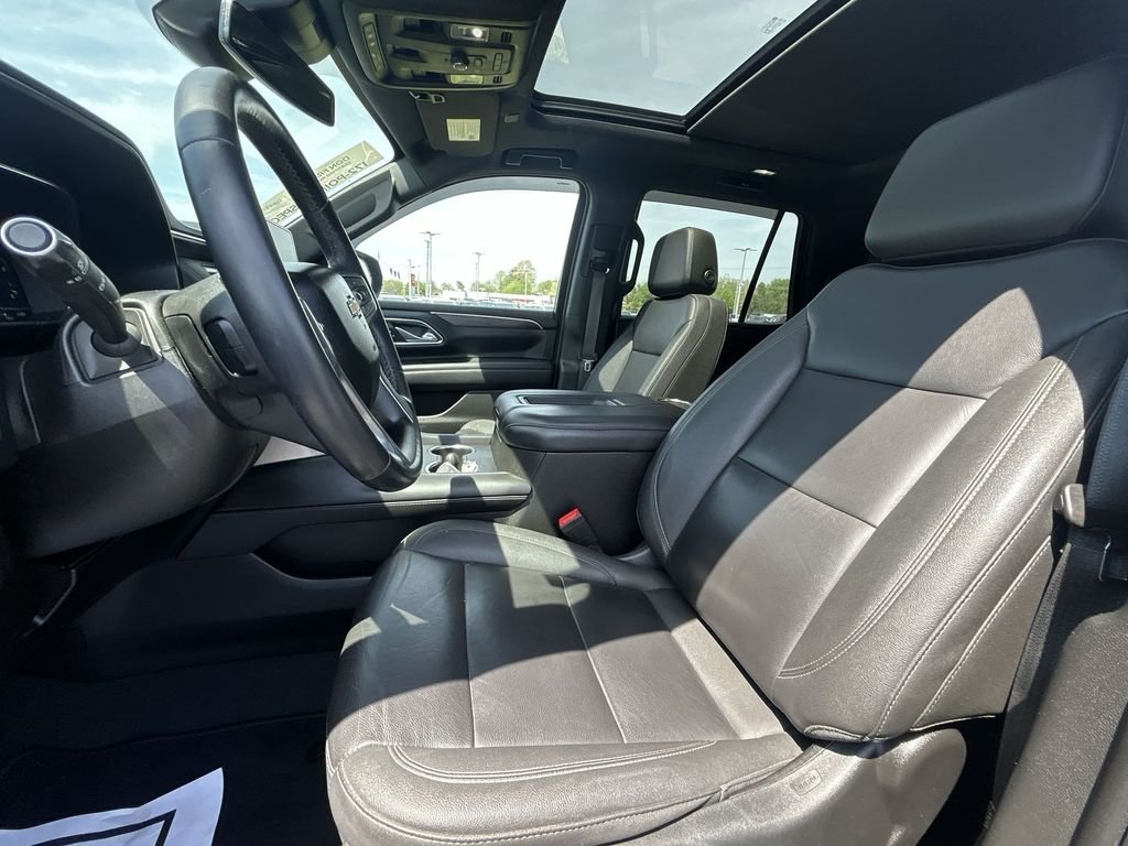 Used 2023 Black Chevrolet LT image 17