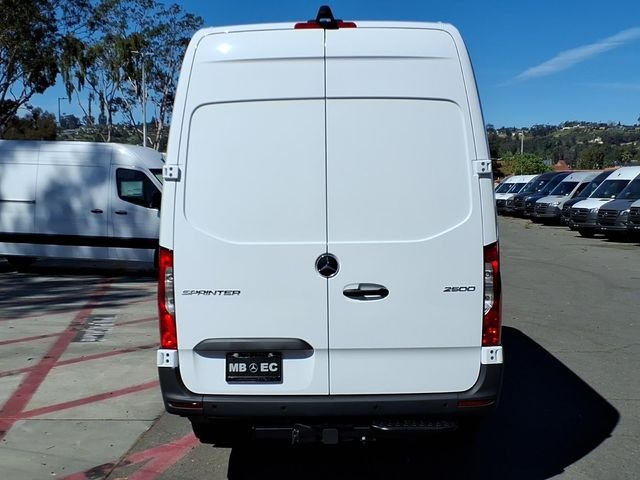 New 2026 White Mercedes-Benz Cargo 170 WB image 19