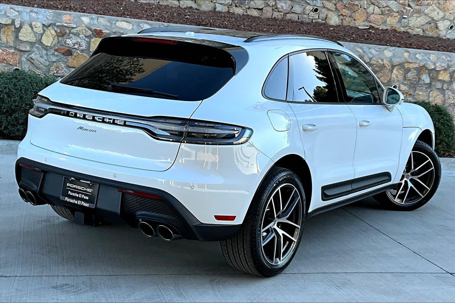 2026 Porsche Macan - Photo 7