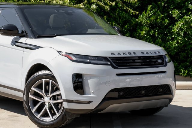 Used 2026 Gray Land Rover S image 9