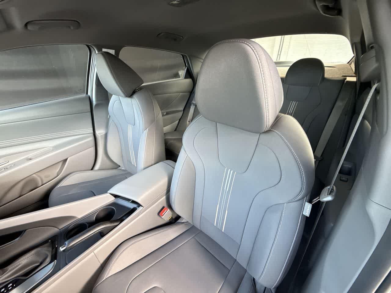New 2026 Serenity White Hyundai SEL Sport image 43