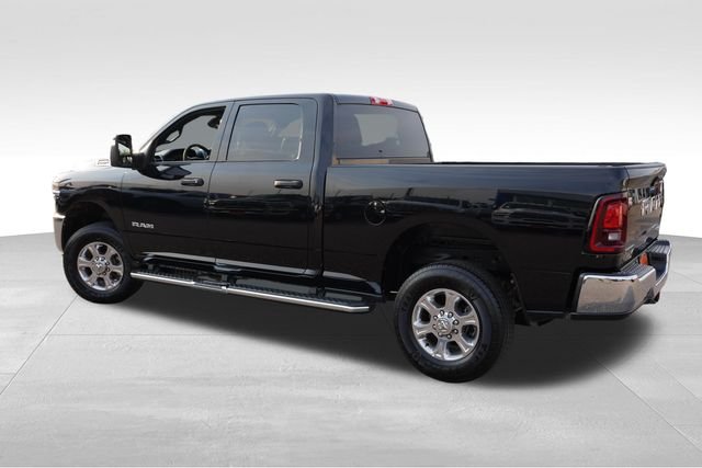 Used 2025 Diamond Black Crystal Pearlcoat Ram Big Horn image 8