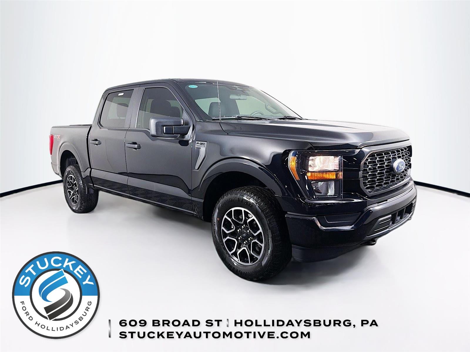 Used 2023 Agate Black Ford XL image 1