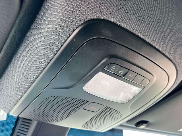 New 2026 Arctic White Mercedes-Benz Crew 144 WB image 33
