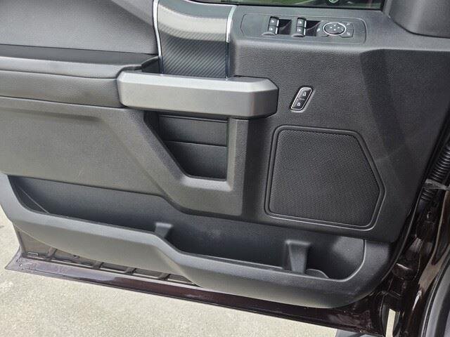Used 2018 Magma Red Metallic Ford XLT image 23
