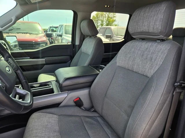 Used 2021 Iconic Silver Metallic Ford XLT image 24