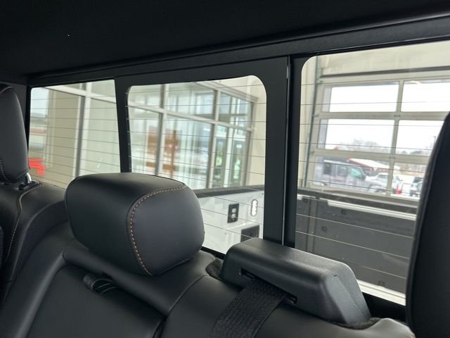 New 2025 Oxford White Ford Tremor® image 58