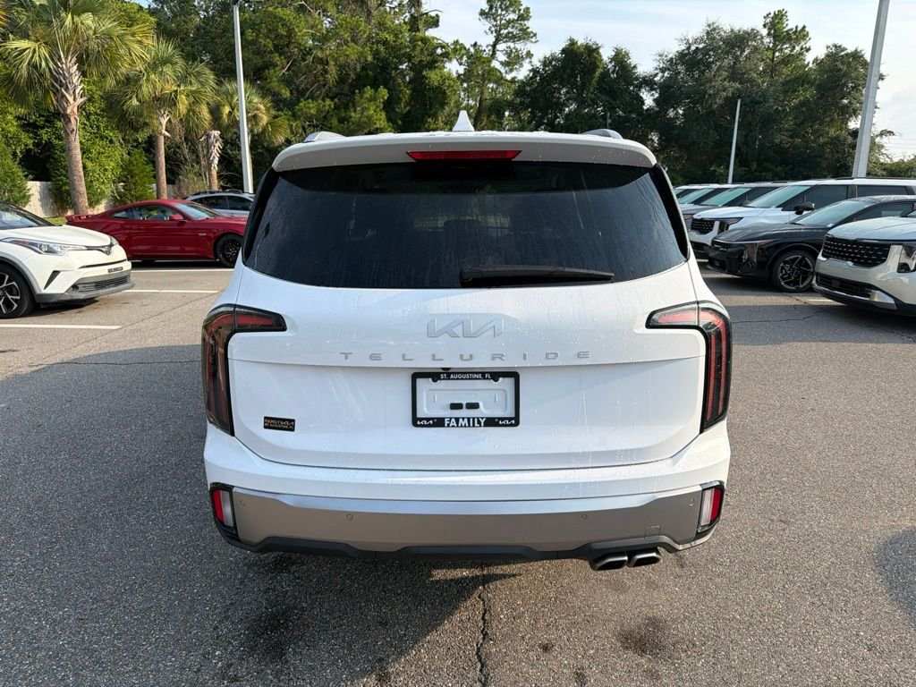 Certified Used 2025 White Kia EX image 6