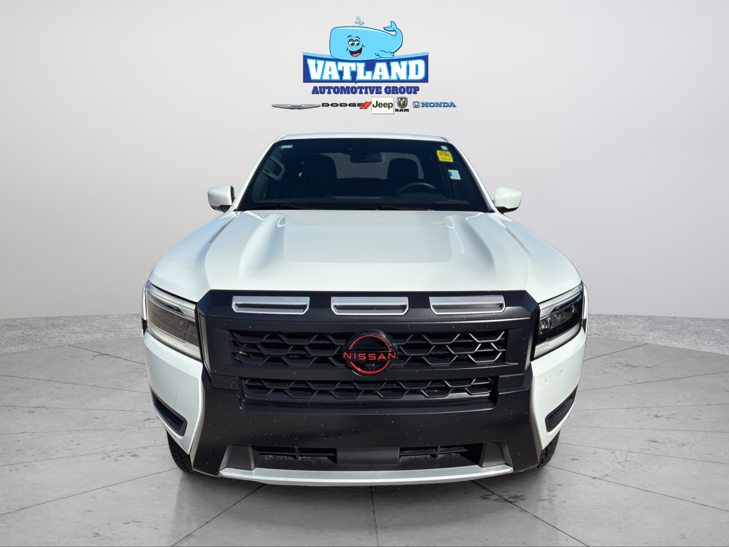 Used 2025 White Nissan PRO-4X image 20
