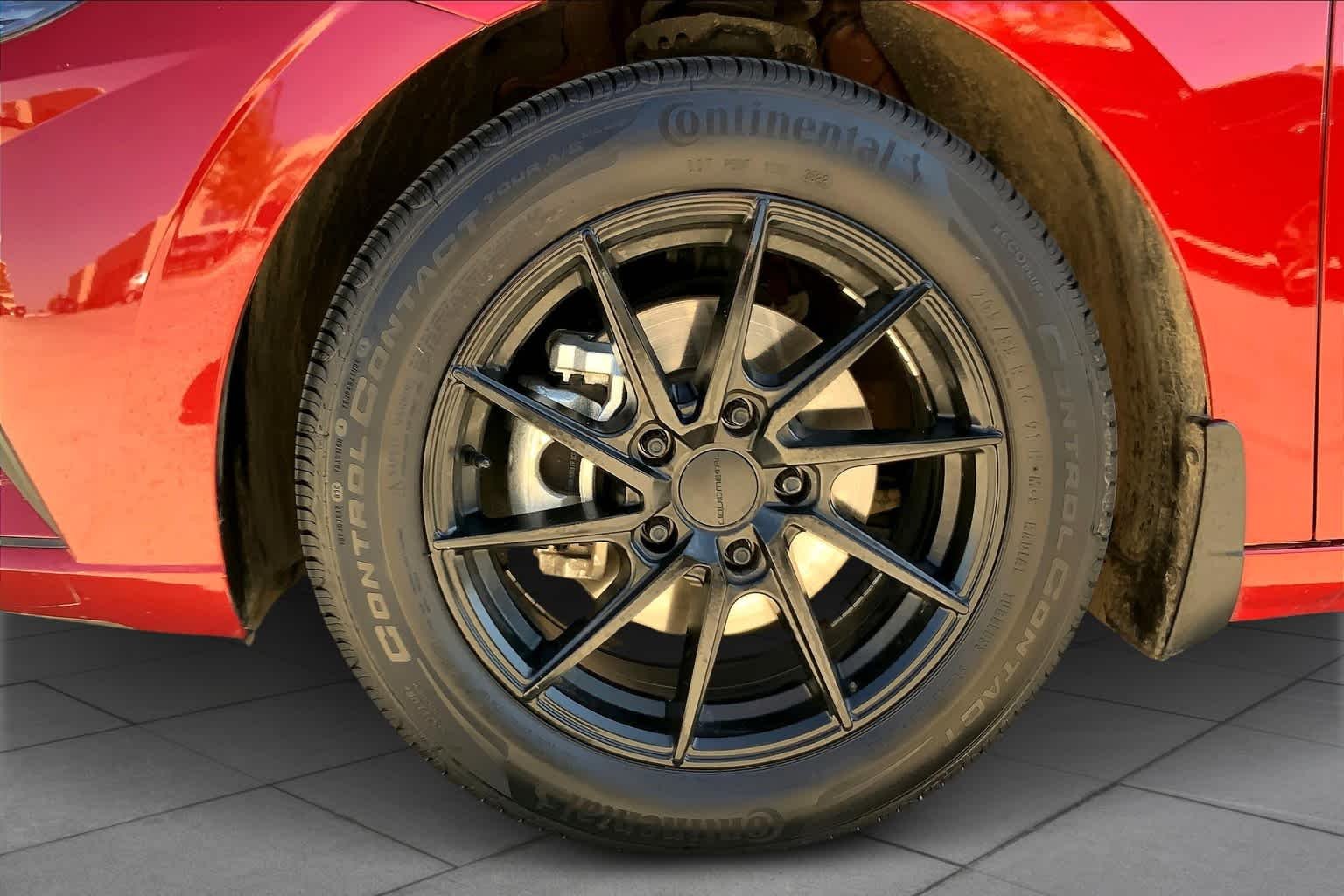 Used 2022 Scarlet Red Pearl Hyundai SEL image 11