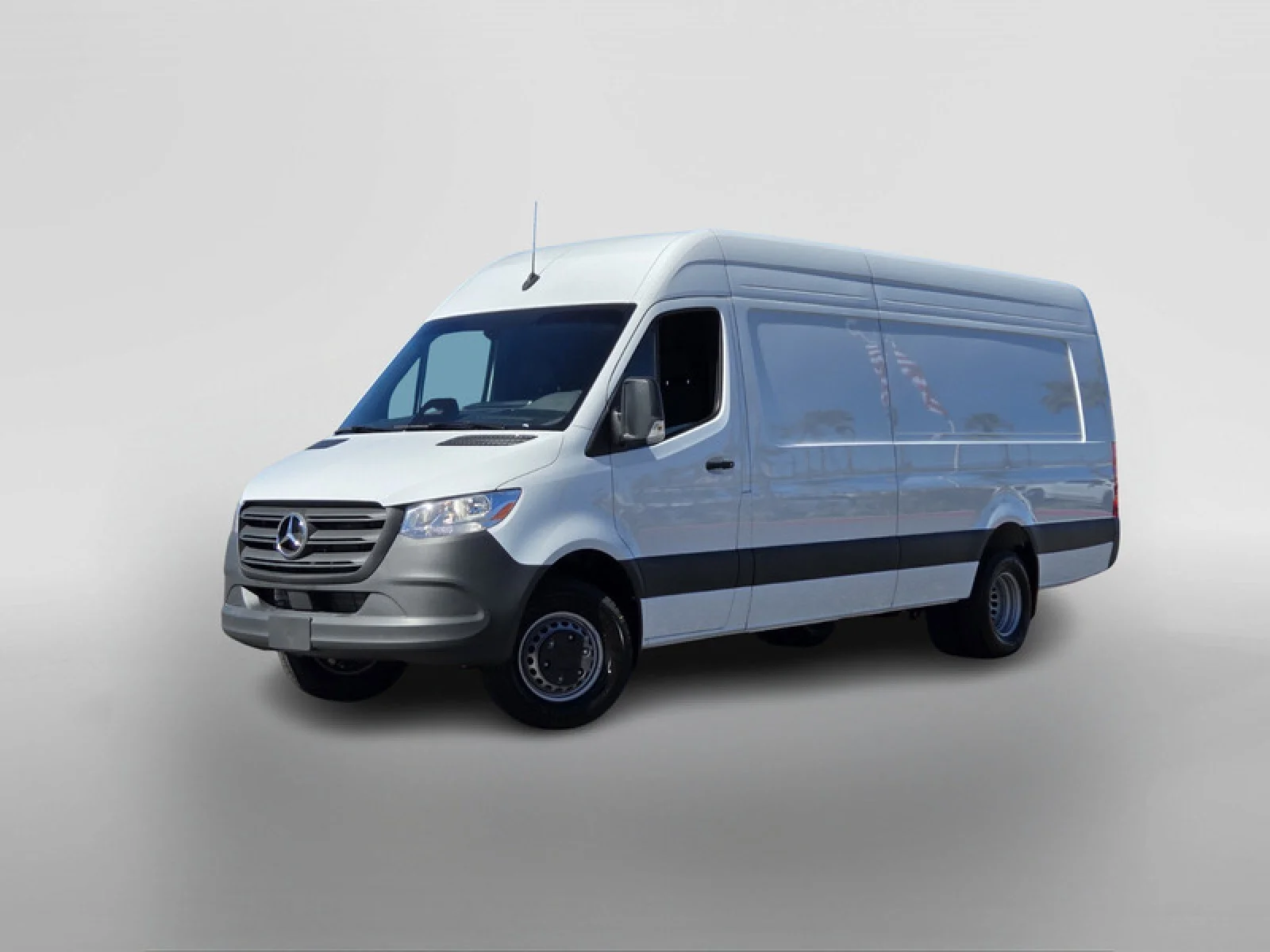 2026 Mercedes-Benz Sprinter 3500XD 170 Ext WB HO High Roof's photo