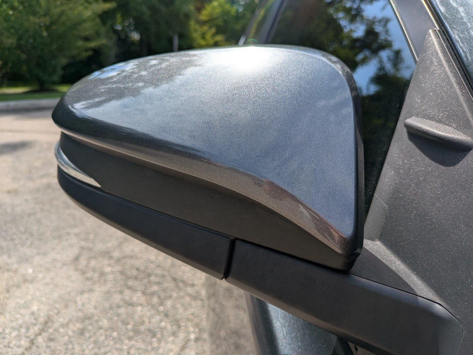 Used 2018 Magnetic Gray Metallic Toyota XLE image 12