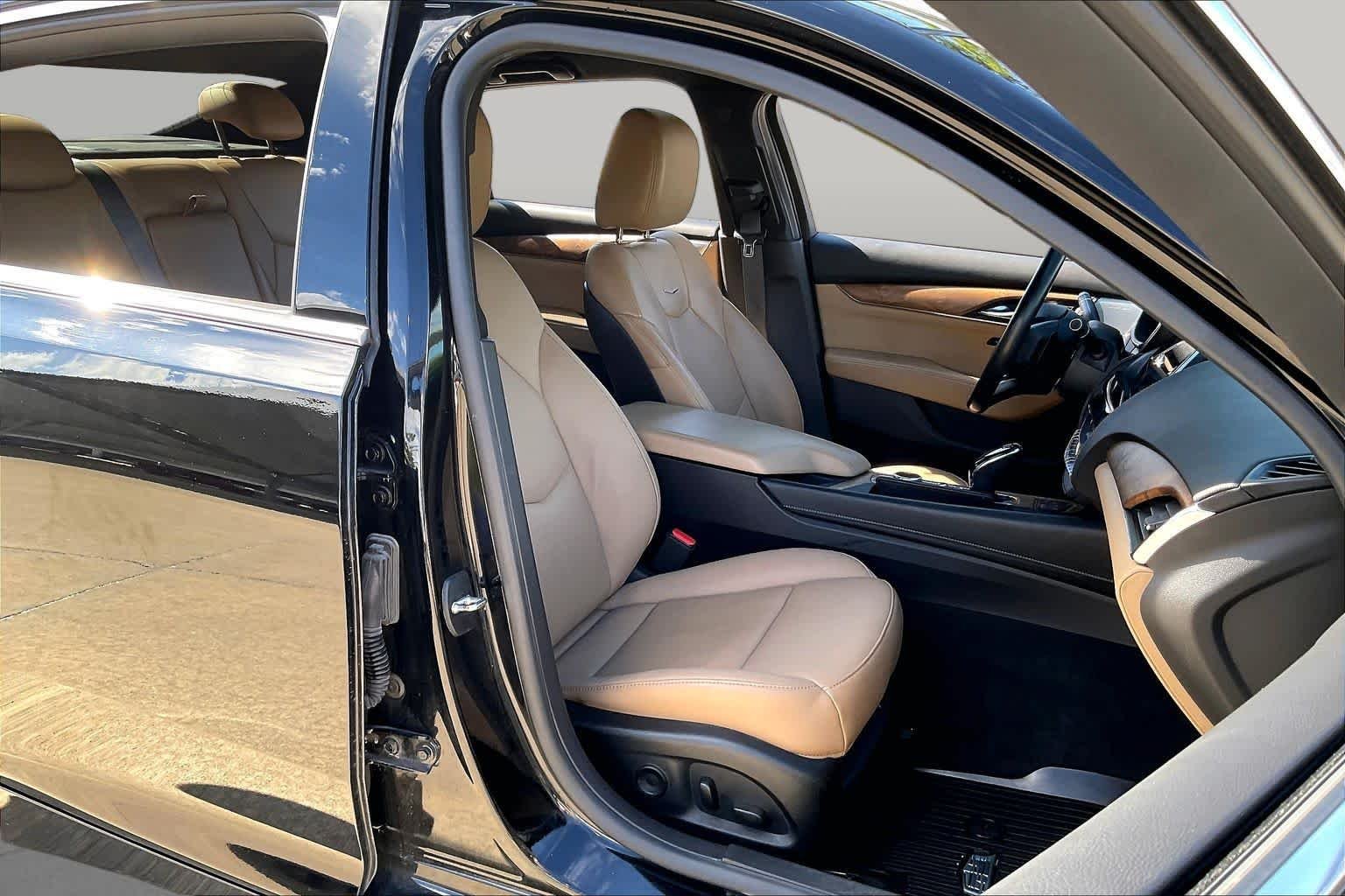 Used 2023 Black Raven Cadillac Premium Luxury image 9