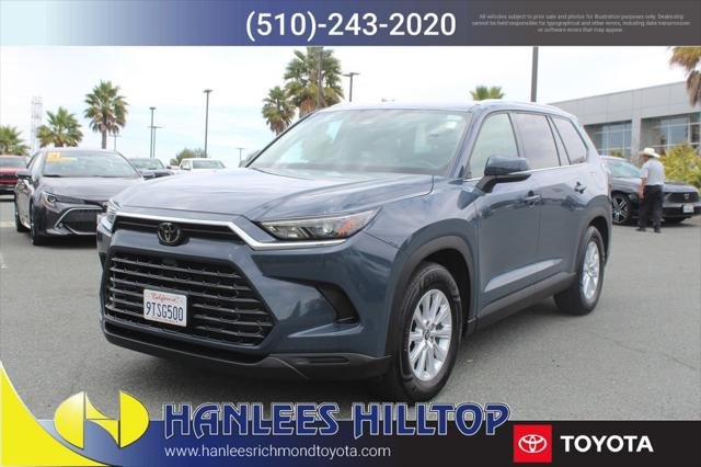 Certified Used 2025 STORM CLOUD Toyota  image 3
