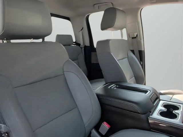 Used 2015 Silver GMC SLT image 42