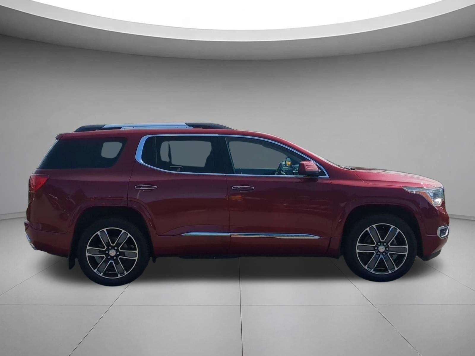 Used 2019 Red Quartz Tintcoat GMC Denali image 6