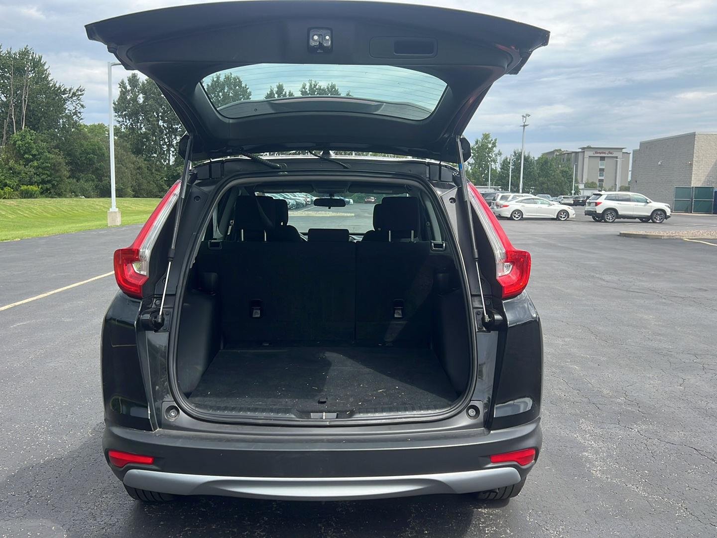 Used 2019 Crystal Black Pearl Honda LX image 11