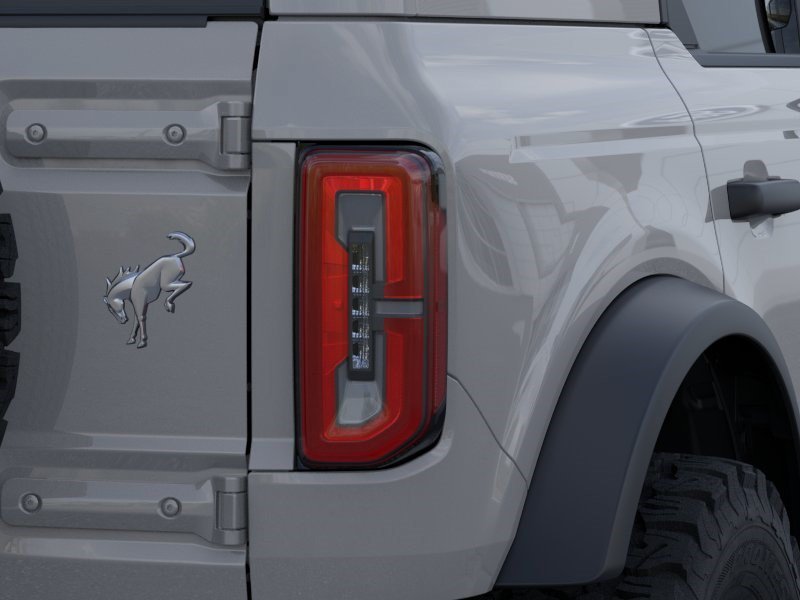 New 2026 Avalanche Gray Ford Badlands image 35