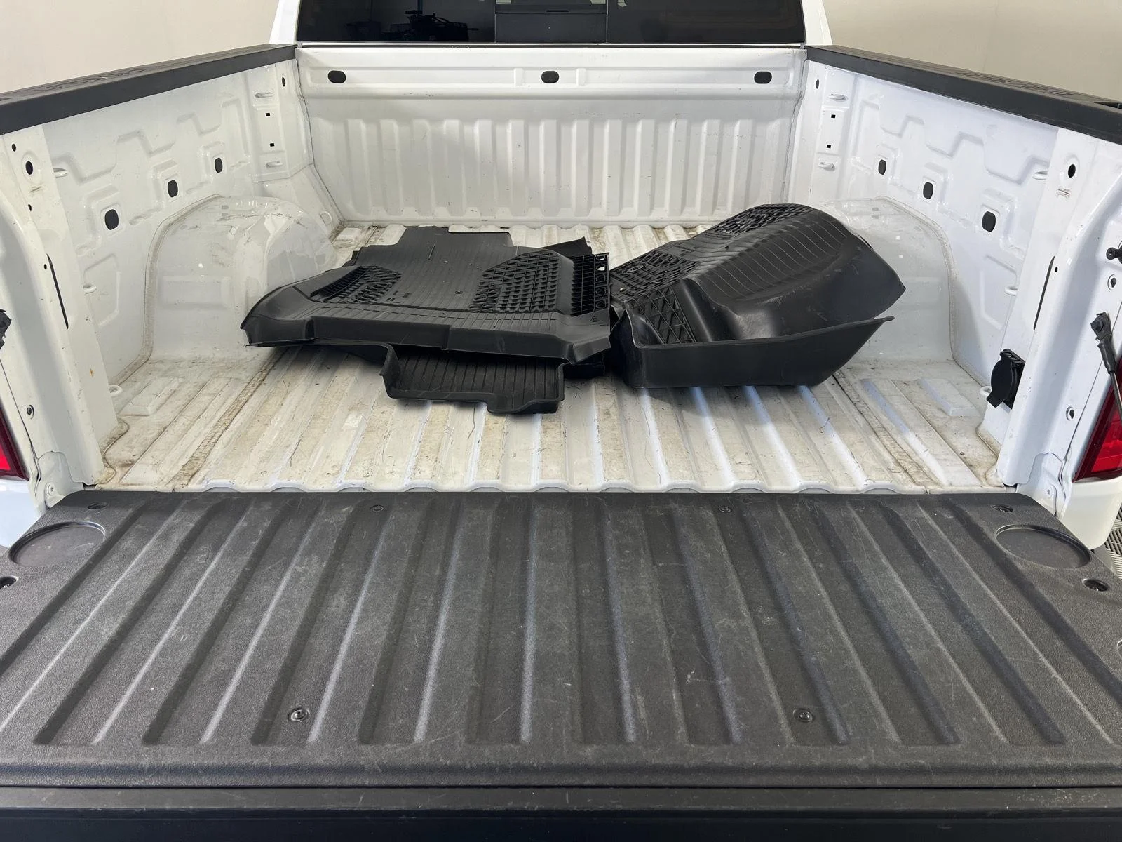 Used 2024 Summit White Chevrolet LT Trail Boss image 26