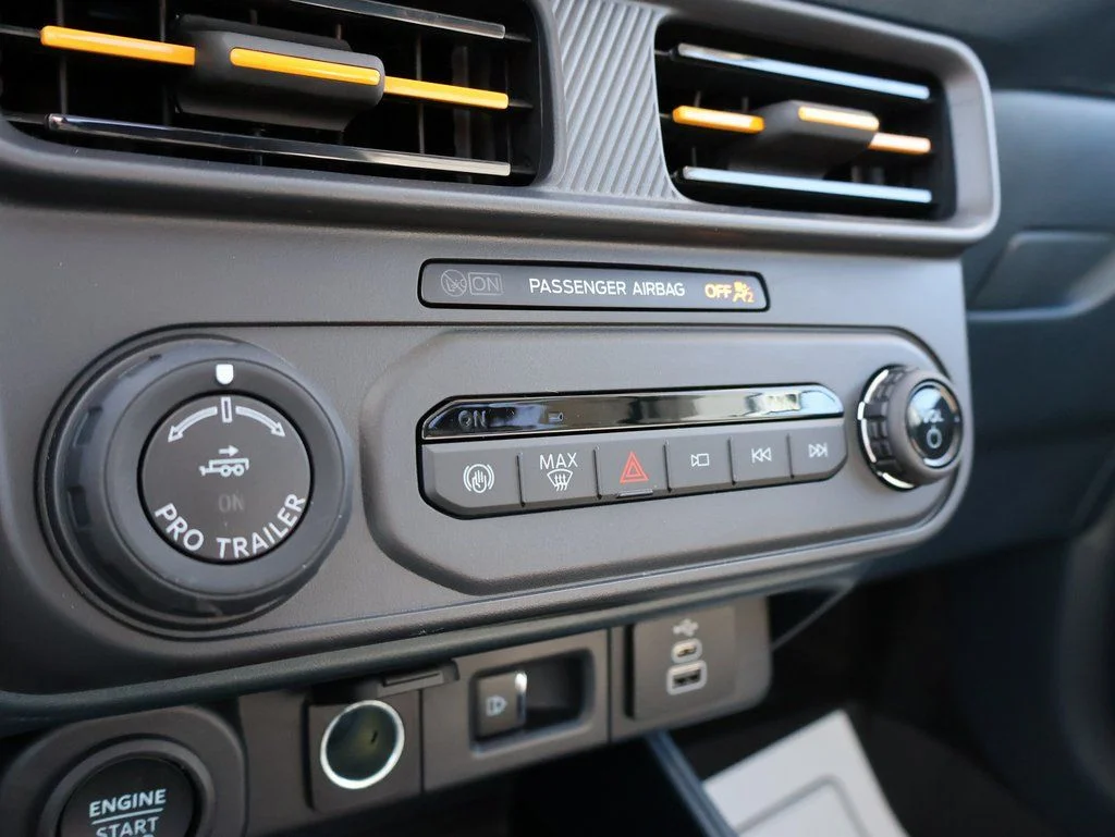 New 2026 Oxford White Ford Tremor® image 37