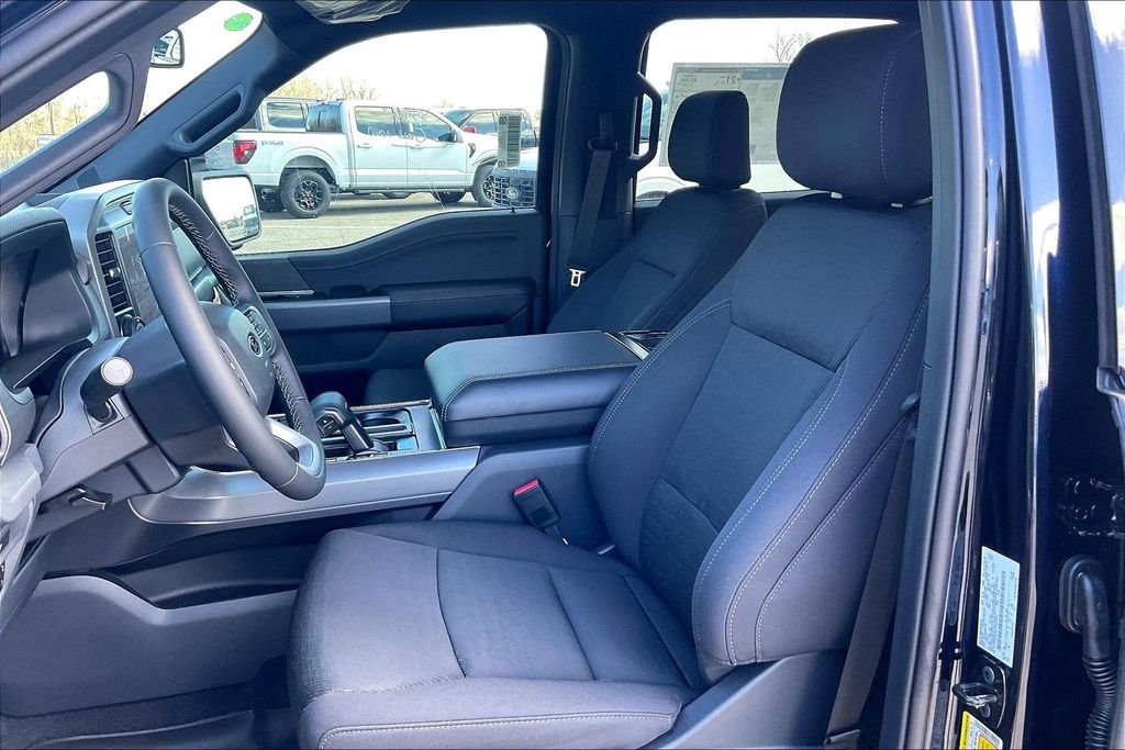 New 2026 Ford F-150 XLT 4D SuperCrew