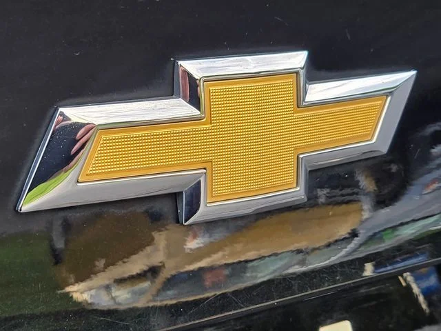 Used 2021 Black Chevrolet LT image 17