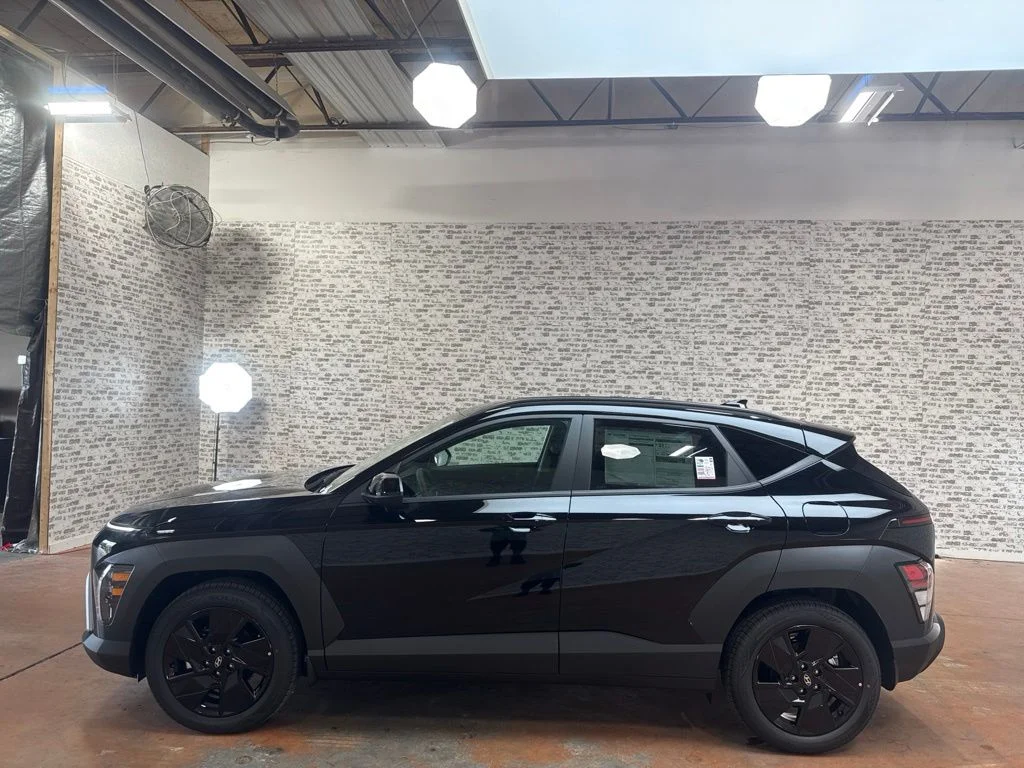 New 2027 Abyss Black Pearl Hyundai SEL Sport image 4