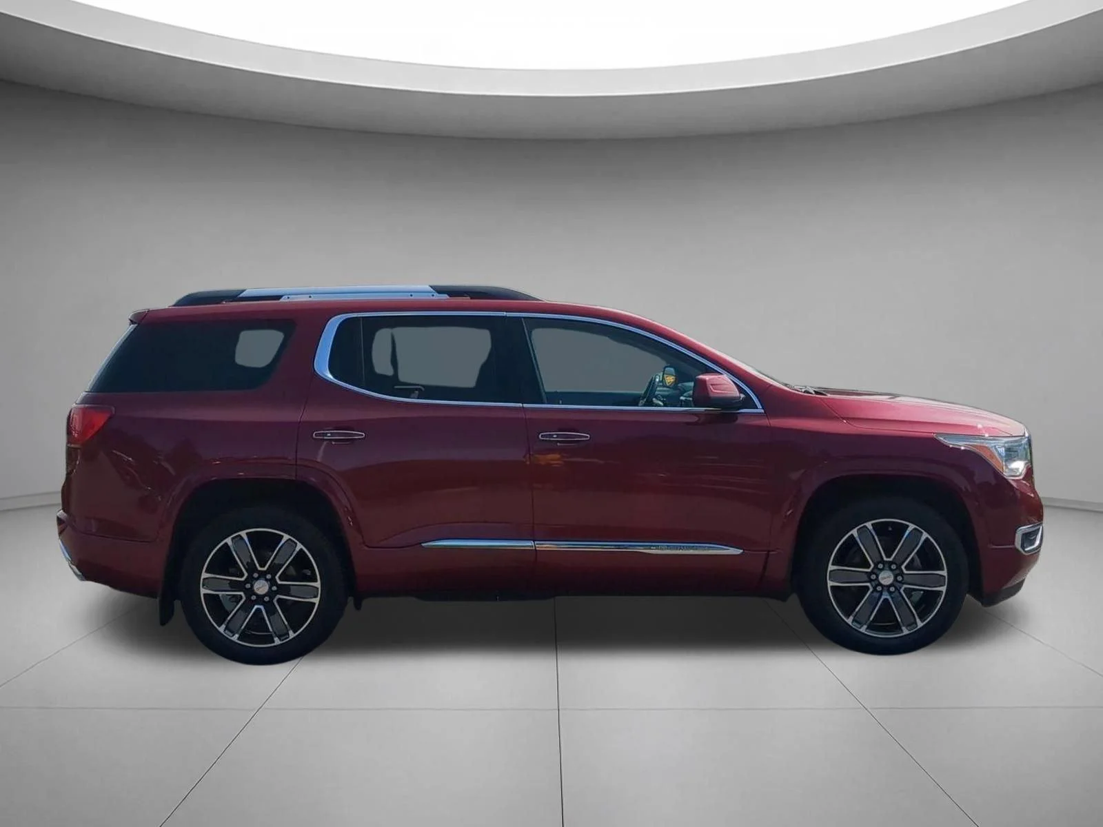 Used 2019 Red Quartz Tintcoat GMC Denali image 6