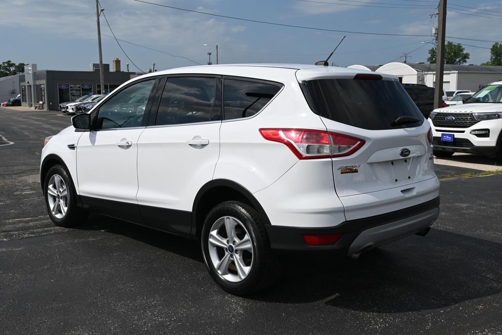 Used 2013 Oxford White Ford SE image 11